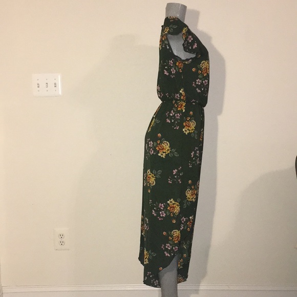 Scobe Romper - Picture 2 of 4